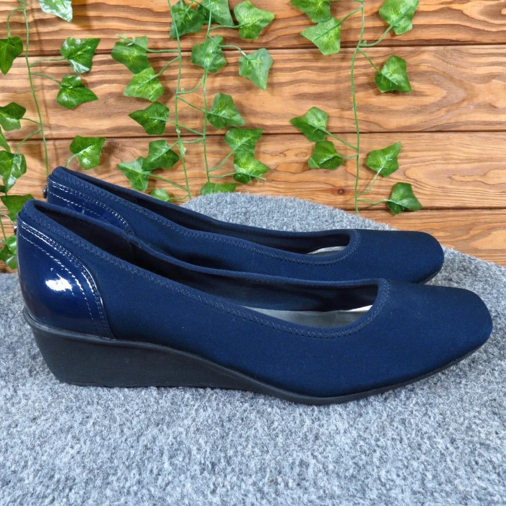 Anne Klein AK Wisher 2 Women Wedge Pump Size 9 Office Professional Navy Blue